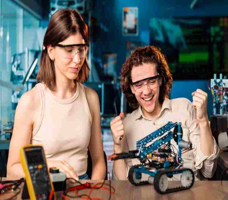 ElectronMagazineCom Latest: Your Go-To Source for Easy-to-Understand Tech News